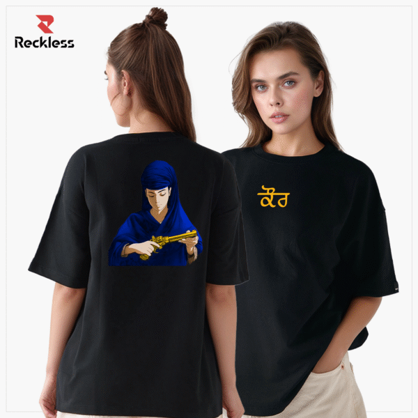 T-shirt-03-model.png “Kaur”
